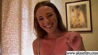 Solo Freak Girl Use Sex Toys To Get Climax movie-25 porn video